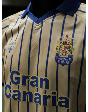CAMISETA UD RETRO 25-26